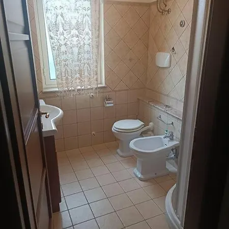 La Casa Del Mare E Della Montagna * Santa Lucia del Mela